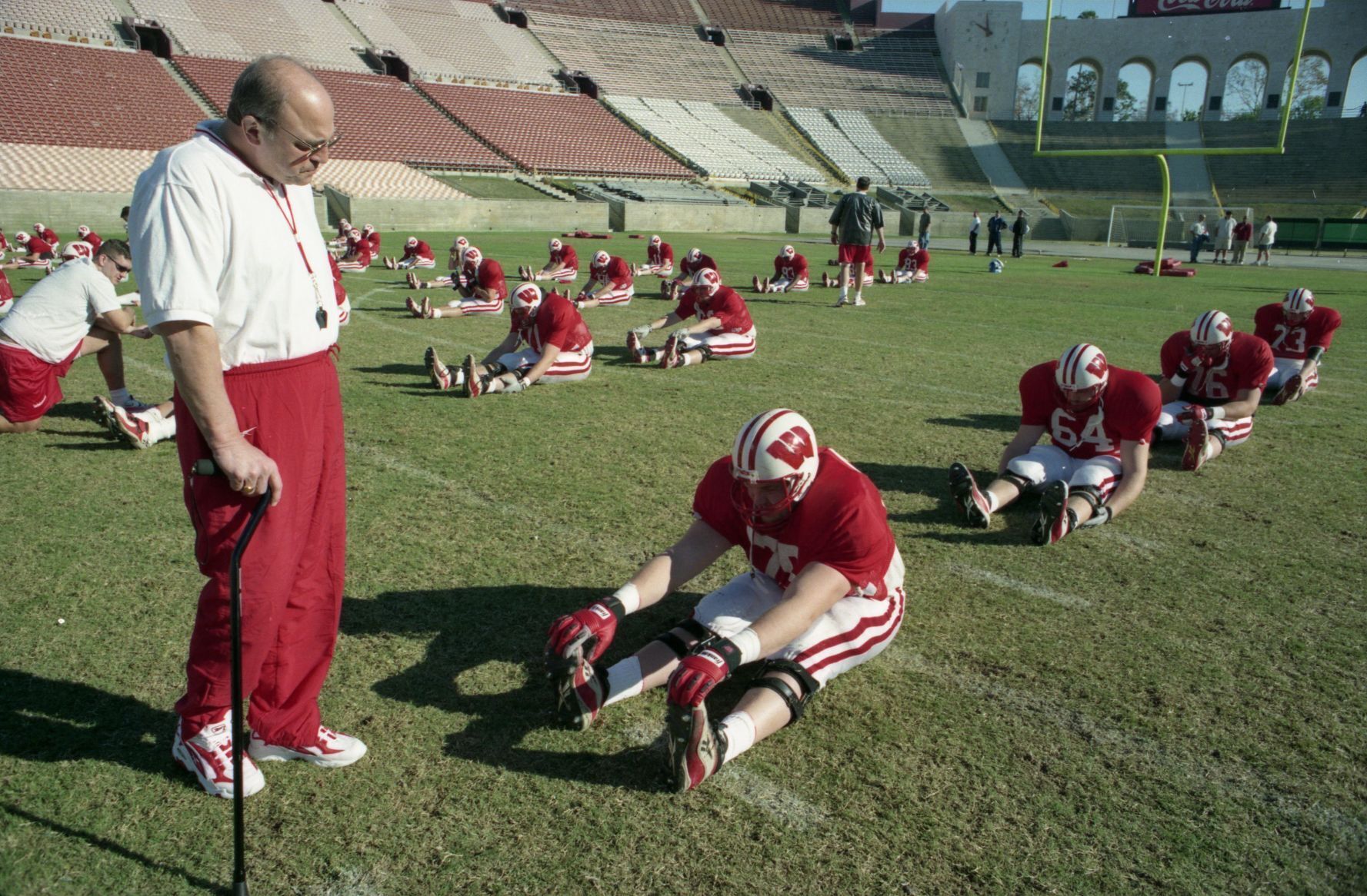 Rose Bowl 2000 Dec_28 01.jpg